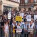 Wegen Lesung bei Marburg: Tausende protestieren gegen Rechtsextremist Sellner