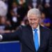 <div>„Eine ziemlich klare Wahl“: Bill Clinton teilt gegen Trump aus</div>