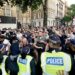 <div>Großbritannien droht neue Gewalt: 6000 Polizisten sollen Krawalle am „Big Day“ verhindern</div>