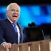 <div>Kochtweet, Konsole, Hinterreifen: Tim „Dad“ Walz präsentiert Demokraten seine Superkraft</div>