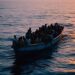 Flucht vor Küstenwache: Schleuser schmeißen Migranten ins Meer