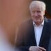 <div>„Merz versteht sein Handwerk“: Seehofer gibt Merkel zum Geburtstag einen mit</div>