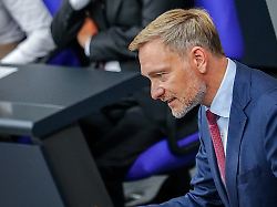 Bundeshaushalt verteidigt: Lindner: Wir haben aus einem Fehler gelernt