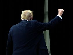 <div>Trump schwört Battlegrounds ein: „Wenn wir Pennsylvania gewinnen, gewinnen wir das ganze Ding“</div>