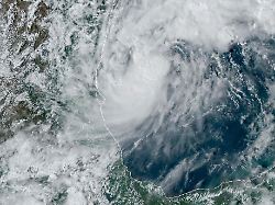 <div>Fluten von bis zu sechs Metern: Nach „Helene“ bedroht nun „Milton“ weite Teile Floridas</div>