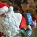 Weil es die Zunge rausstreckte: Weihnachtsmann schlägt Kind mit Rute ins Gesicht