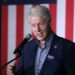 <div>„Nach wie vor guter Dinge“: Bill Clinton mit Fieber im Krankenhaus</div>