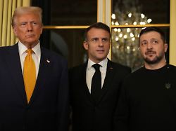 30 Minuten Verspätung: Hat Trump Treffen mit Selenskyj erzwungen?