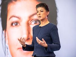 <div>„Deutschland verdient mehr“: Wagenknecht will Wirtschaft mit billigem Gas retten</div>