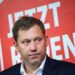 Wahlaufruf für AfD: Klingbeil: Musk versucht dasselbe wie Putin