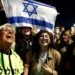 In guter körperlicher Verfassung: Waffenruhe: Hamas lässt drei israelische Geiseln frei