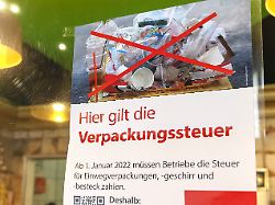 Nach Urteil im Tübinger Fall: Dutzende Städte liebäugeln mit der Verpackungssteuer