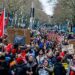 Mehr als 30.000 in Berlin: Rund 40.000 bei Demo gegen Rechts in Köln